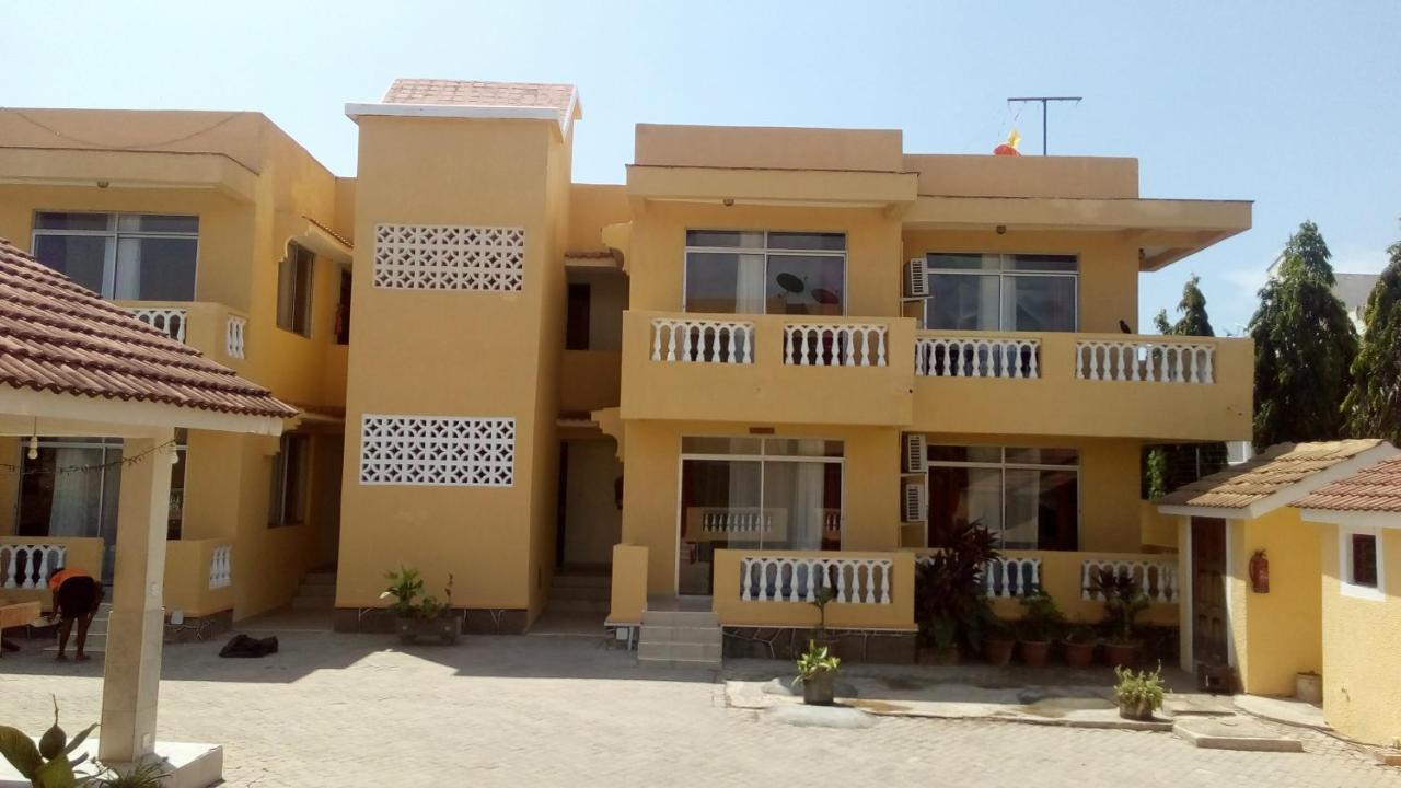 Pawenzi Serviced Apartments Mombaça Exterior foto